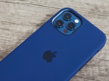 399元是智商税还是天花板？iPhone 12 Pro苹果原装硅胶壳使用体验分享