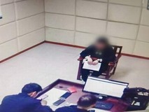 上海某公司员工盗窃158台平板电脑被刑拘