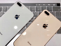 《狂飙》大结局高启强手机穿帮:提前两年用上iPhone 8 Plus