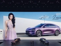 刘亦菲成华为鸿蒙智行智界品牌大使