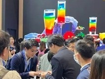 VP+XR虚应用广泛 成为Micro LED产业发展又一引擎