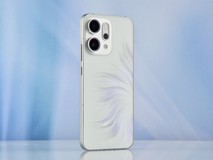 OPPO Reno14全面评测 潮流人鱼姬,超美小OPhone