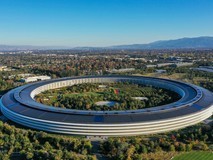 打工人获胜,苹果因搜包耽误员工下班赔偿2亿,官司打了9年