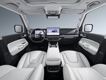 2025款坦克300内饰官图发布:科技感全面提升