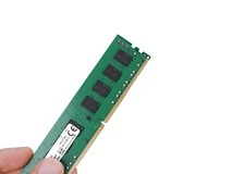 内存、SSD库存太多:大幅降价将持续