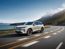 哈弗二代枭龙MAX启动预售,第二代Hi4技术赋能