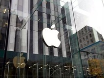富士康停产风波让苹果一头扎进iPhone生产自动化：组装工锐减50%