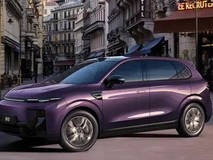 零跑B10四月发布:预售10.98万起,内饰科技感十足