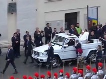 教皇方济各离世,生前座驾细节曝光