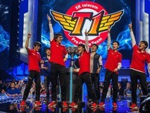 十年过去了 Faker选手第八次晋级世界舞台