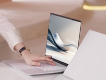 诠释科技美学新体感，华硕灵耀16Air AI超轻薄本高能登场