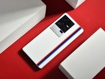 屏幕指纹盲按也能成功解锁?iQOO 11 Pro超声波指纹体验