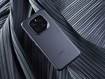 “锋刃之眼”设计 荣耀GT Pro外观图赏