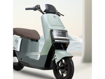 爱玛卫士AB51电动自行车2599元限时抢购