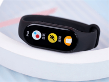 屏幕更大续航更长,小米手环8正式亮相!