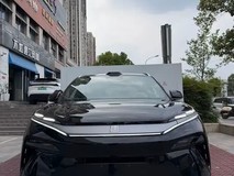 比亚迪唐L DM-P上市：续航达1000公里，加速4秒级
