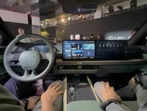 全新雷克萨斯ES内饰亮相,双大屏设计引领潮流