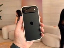 王心凌晒照意外曝光苹果最薄新机iPhone Air