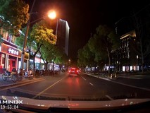 300-500元行车记录仪怎么选:品牌、夜视与性能缺一不可