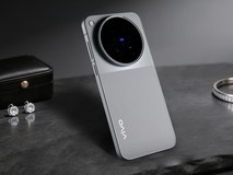 短视频博主用什么手机拍摄?这台的追焦和防抖我用了一整年