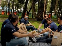 向绿而行,ATFX拉美团队春日团建走进查普特佩克森林公园