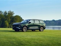 五菱星光L正式发布:中大型六座插混SUV,主打家庭实用与凌空美学