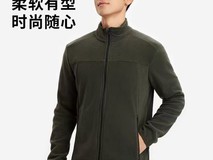 迪卡侬男士军绿摇粒绒外套拼团低至65.9元