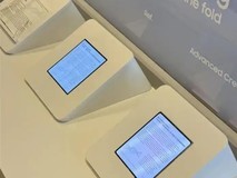 三星CES 2026展示无折痕折叠屏OLED面板