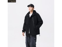 真维斯三防冲锋衣69.9元