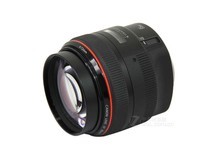 焦外如梦:f/1.2超大光圈的人像魔法