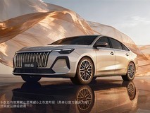 全新荣威i6预售6.59万起,光耀明珠设计+骁龙8155智能座舱