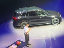 李永乐澄清汽车对撞误区:60km/h对撞≠120km/h撞墙