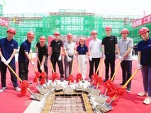 喜结金顶,再启新程 | 宏杉科技总部大楼结顶大吉!