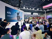 上市即爆款!九号M5智能电摩销量破3万,惊艳亮相中国摩博会