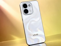 vivo Y600深度体验:万级蓝海电池遇上满级抗造,两千元档的“长久省心之选”