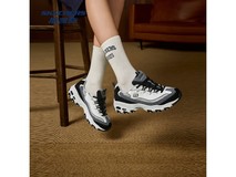 斯凯奇奶茶熊老爹鞋163元