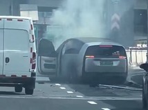 杭州高架理想MEGA车辆起火事故引关注