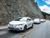 长安汽车朱华荣:三年内年销千万辆成行业新门槛