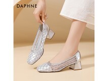 达芙妮女款夏季网面单鞋低至99.9元