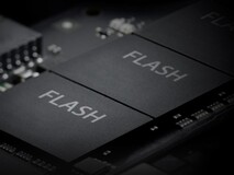智能汽车存储需求激增:L4级自动驾驶推动单车DRAM超300GB、NAND达1.5TB