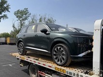 五菱星光L首发亮相:2950mm轴距六座插混SUV,纯电续航达185km