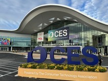 OLED高端霸权被终结?RGB-Mini LED硬核实力主导2026全球显示大变局