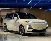 增程家用SUV对比:深蓝S09vs领克900客观选购解析