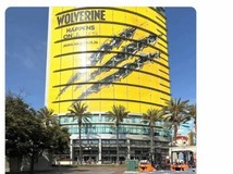 索尼为漫威金刚狼造势:巨型利爪外墙引爆实体版期待