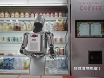 原生统一架构打通底层技术壁垒 Kairos 3.1 定义具身世界模型新范式