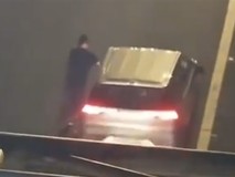 男子高速推车充电被查 新能源车出行勿存侥幸