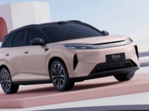 元力智趣闪充SUV,第三代元PLUS北京车展全球首发亮相