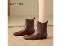 达芙妮加绒马丁靴84.13元