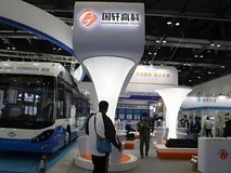 固态电池技术突破，国轩高科引领电动车续航新纪元