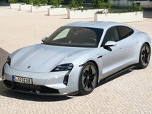 江浙沪老板转向,保时捷销售遇冷